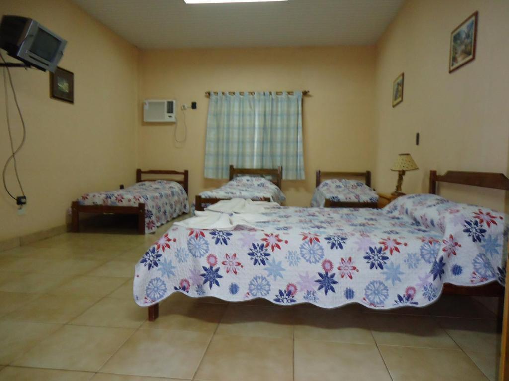 Hosteria Mola Hotel Puerto Iguazu Ruang foto