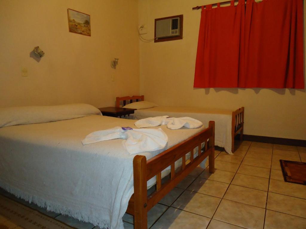 Hosteria Mola Hotel Puerto Iguazu Bagian luar foto